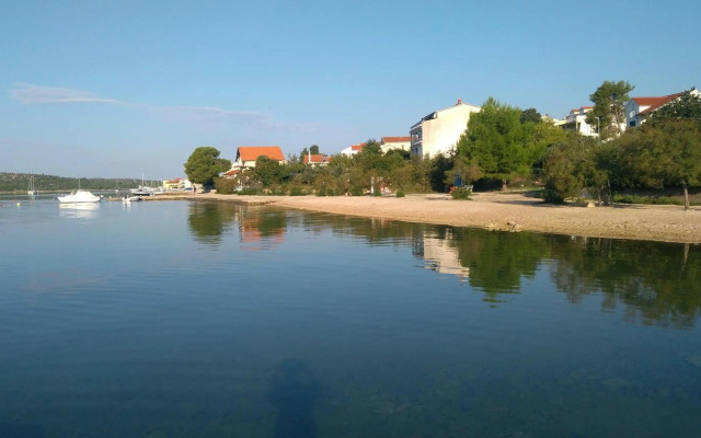 Mobile Homes Krko Pirovac