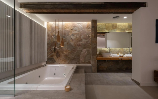 Azur Real Hotel Boutique & Spa