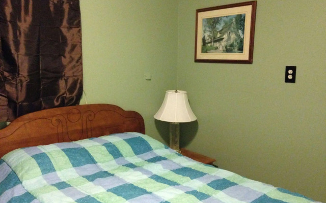 Pring Guesthouse - Hostel