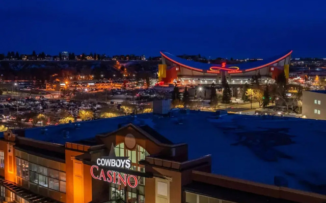 Walk to Stampede Free Parking Banff Pass Wine
