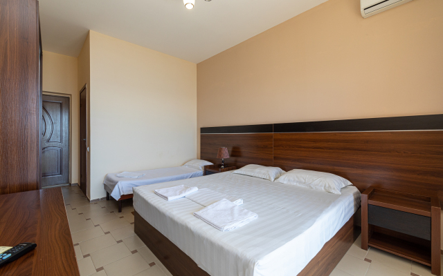 Hotel Pansionat Bagripsh