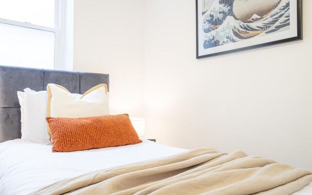 Premier Three Bedroom Bliss City View Shoreditch