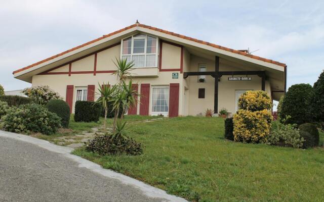 Casa Rural Zearreta Barri