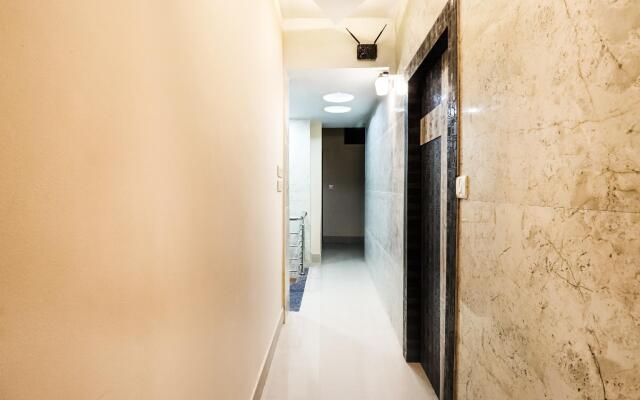 OYO 46115 Kuber Residency
