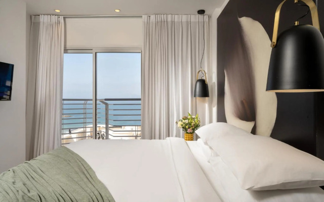 The Savoy Tel-Aviv, Sea Side