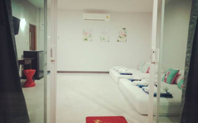 Baan Bhuriwat Kiriwong (SHA Plus+)