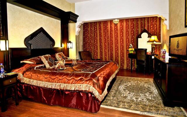 Arabian Courtyard Hotel & Spa