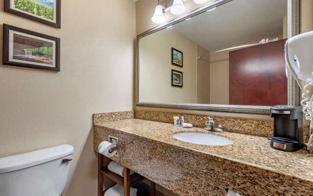 Comfort Inn & Suites Muncie