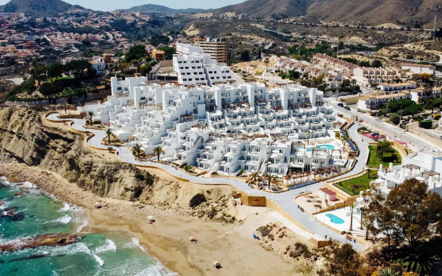 Luxury Apartment, Dishwasher And Sea View