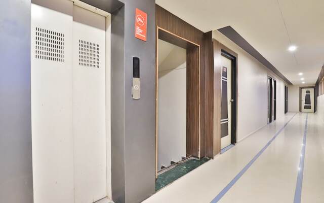 OYO 10501 Hotel Amber