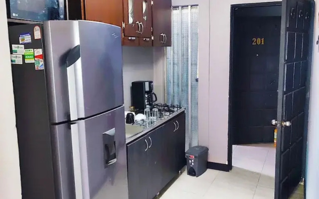 PROMO 18 BDRM Building, Pool+ 5Jacuzzis at Poblado