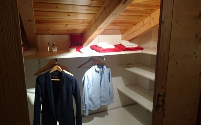 LOYEHILL Chalet. Swiss Alps Escape