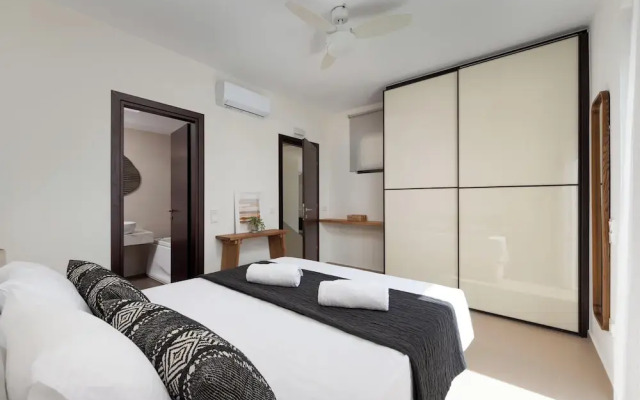 Notiko villas