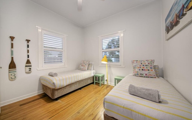 A PERFECT STAY –A Summer Cottage Byron Bay – Guest Rooms – Byron Bay