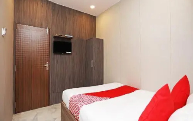 99 Kombo Stay By OYO Rooms