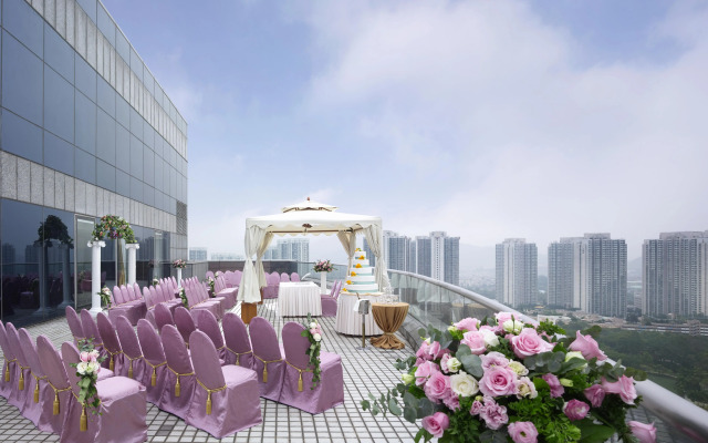 Harbour Plaza Resort City