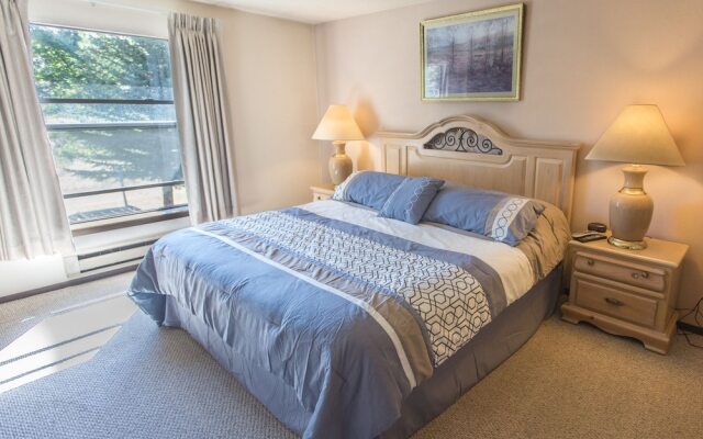 Pennay's at River Run