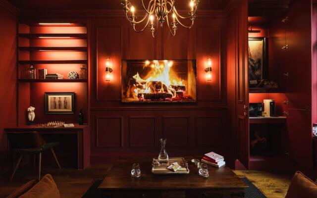 Huntly House - A Residence Like No Other