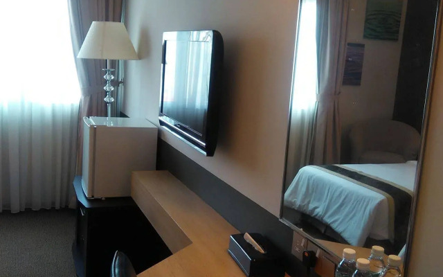 Grand Medallion Hotel