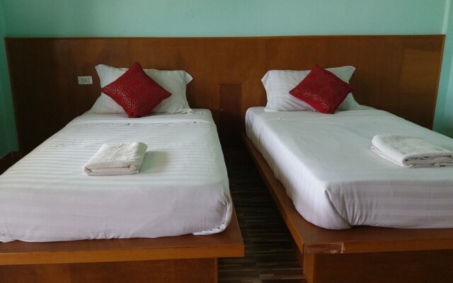 Lanta School Beach Resort