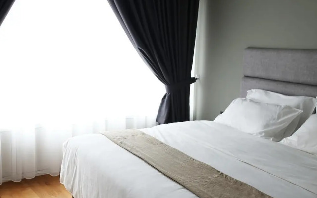 KLCC/KL Tower View Luxury Suites