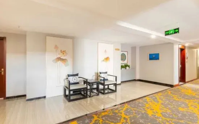 Grassland Pearl Hotel