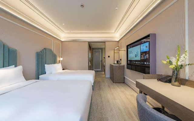 Madison Shanghai International Resort