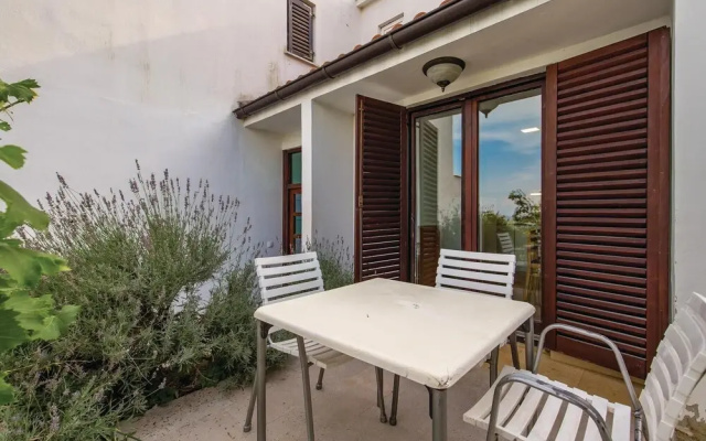 Stunning Home in Brsec With Wifi and 2 Bedrooms