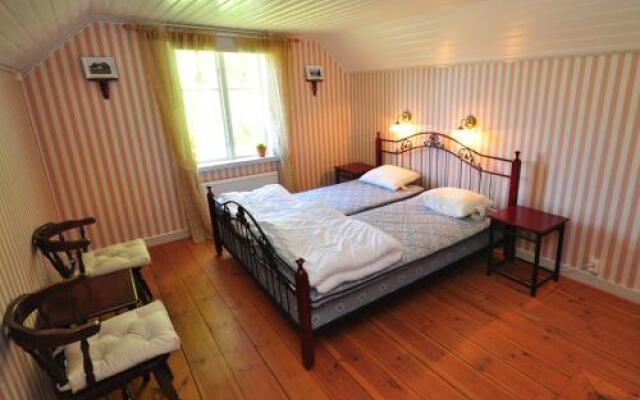 Jonsboda Cafe & Cottages