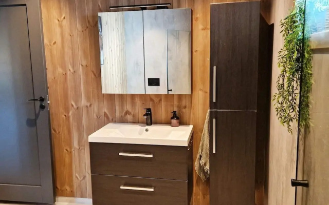 6 Person Holiday Home in Lindas