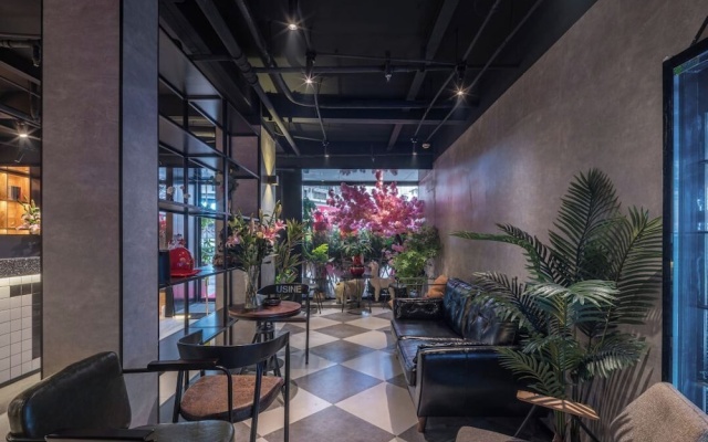 Iforest Youth Hotel - Nanjing Road Pedestrian Street Huanghe Road Store