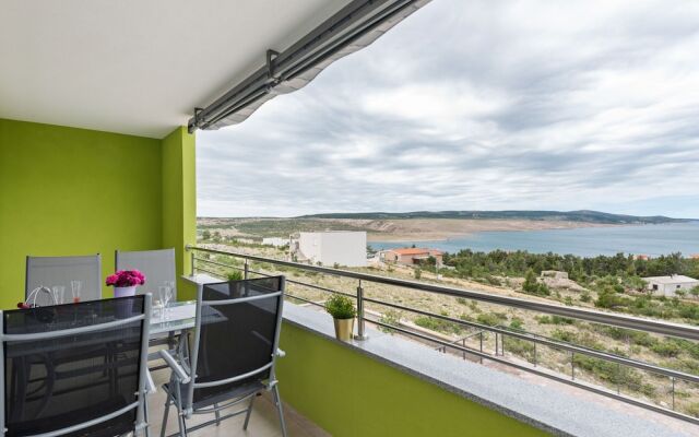 Elegant Villa in Jasenice With Private Swimming Pool