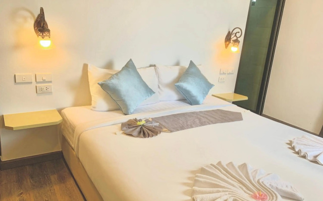 Behind The Scene Hotel Club @ Samui
