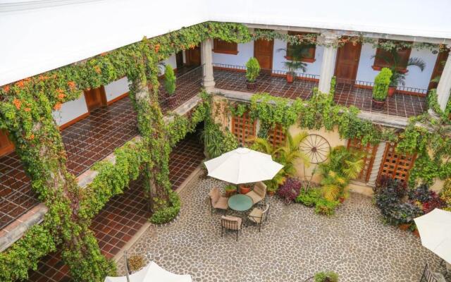 El Carmen Suites