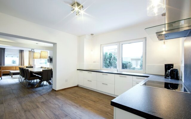Luxurious Apartment in Finkenberg Near Ski Area