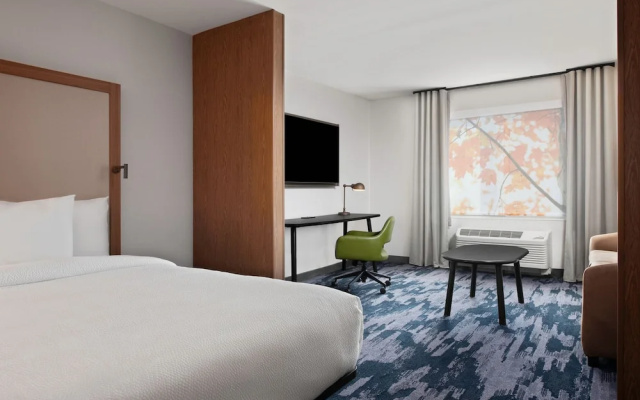 Fairfield Inn & Suites Chino