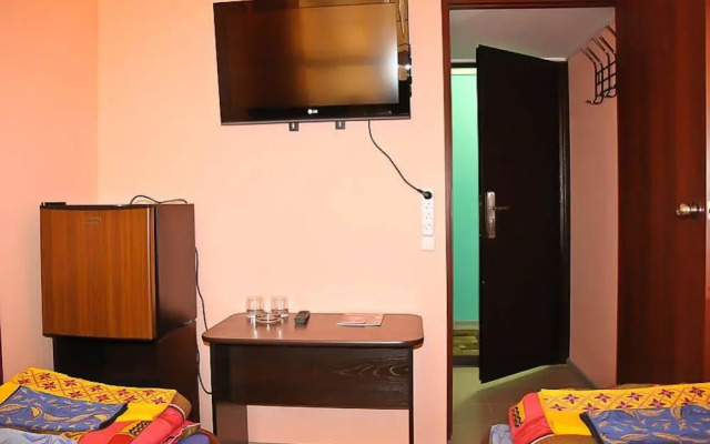 Kosmos Hotel