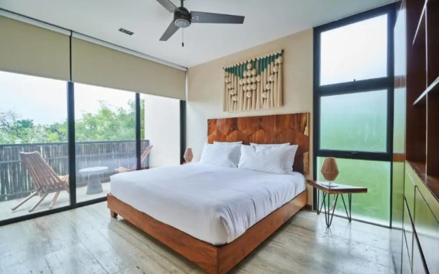 Luxury Penthouse in Aldea Zama, private pool and rooftop, 24 7 security in a gated community