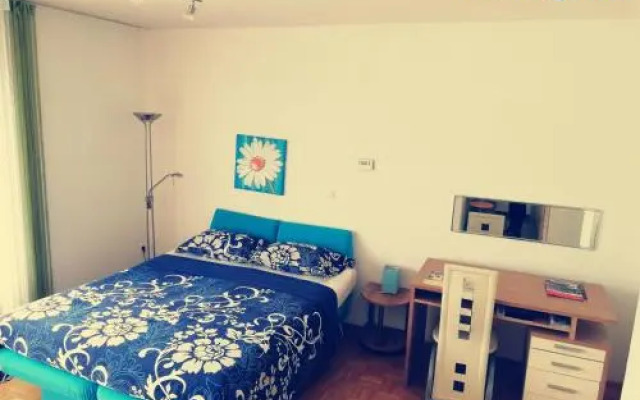 Apartment Lent