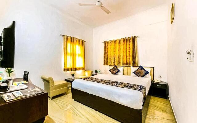 Hotel The First by Goyal Hoteliers