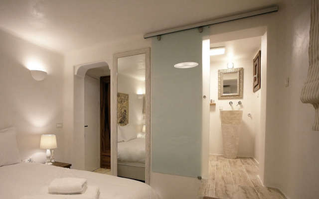 Anagram Hotel