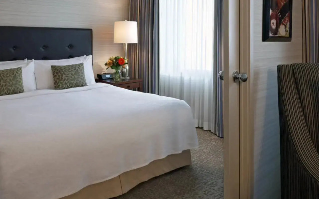 Cambridge Suites Toronto