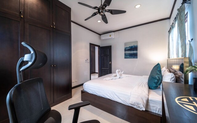 3 BR Pool Villa in Great Location BUB