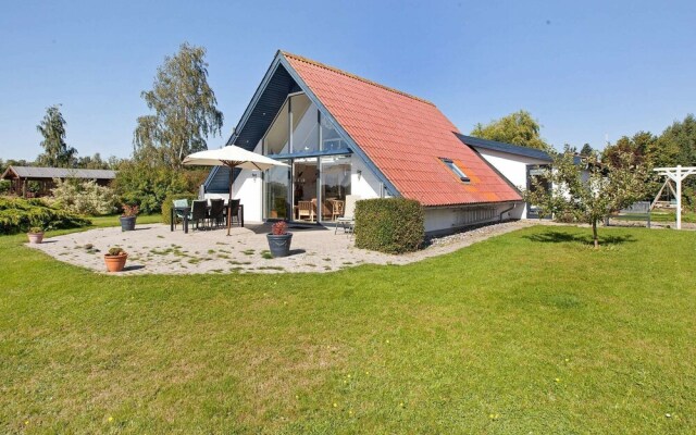 9 Person Holiday Home in Grevinge