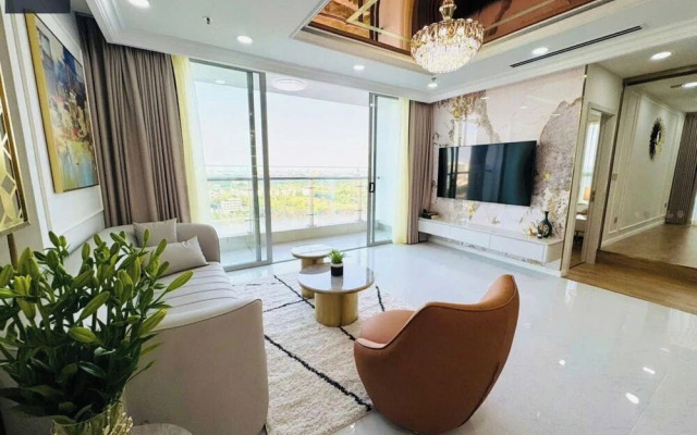 The Landmark 81 Deluxe Apartment Suite