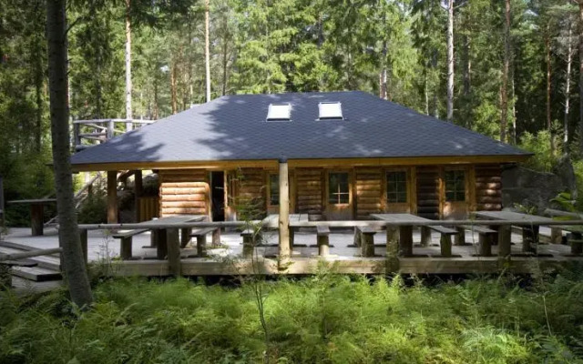 Storfinnhova Gård