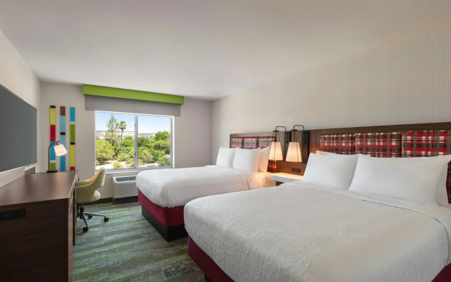 Hampton Inn & Suites Oroville