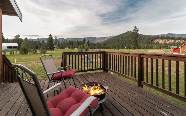 Peterson Acres in Plain