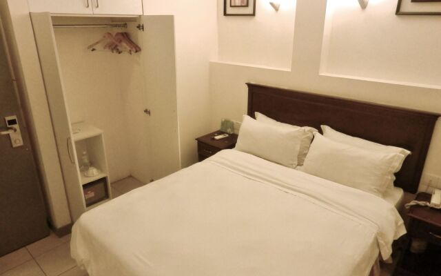 De Galleria Hotel