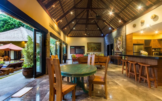 Villa Mahkota
